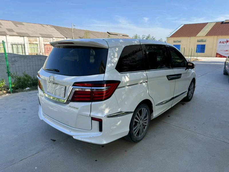 徐州18年本田艾力绅5