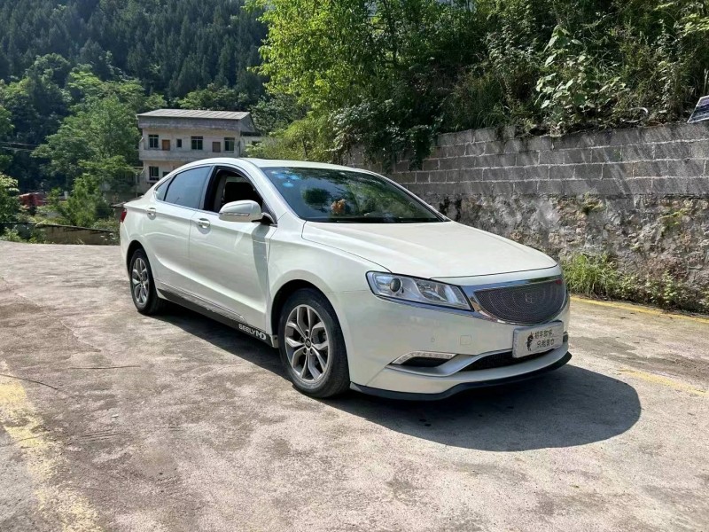 重庆17年吉利博瑞3