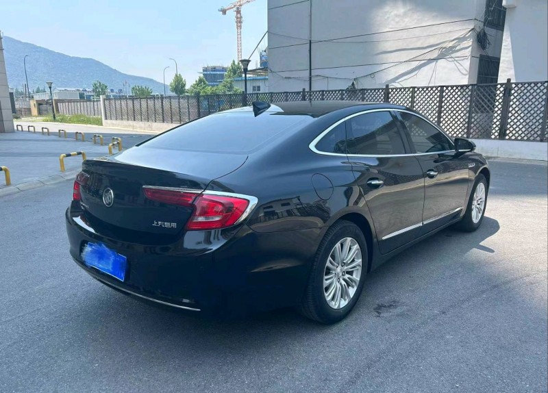 徐州19年别克君越5