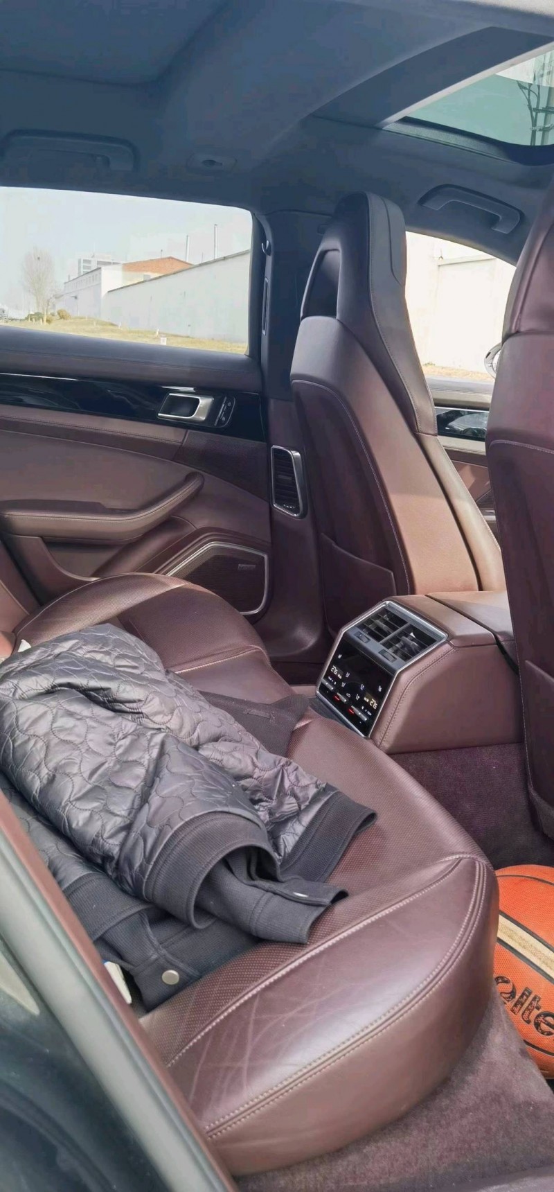 北京19年保时捷帕拉梅拉7