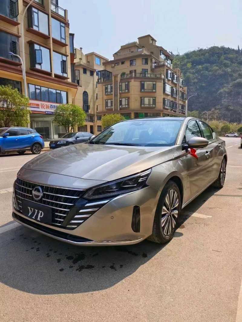 安順23年日產天籟5