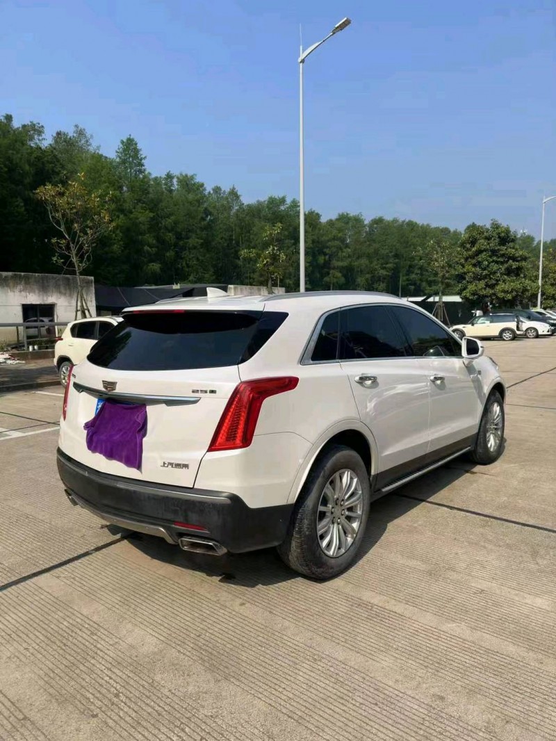 苏州18年凯迪拉克XT56