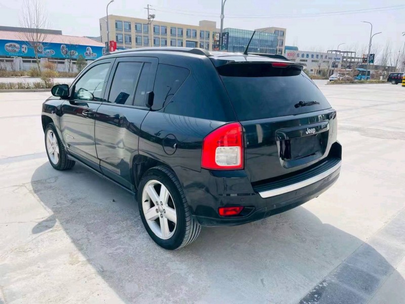 东营12年Jeep指南者9