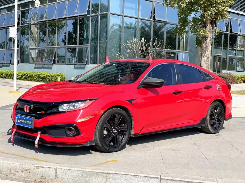 东莞21年本田思域3