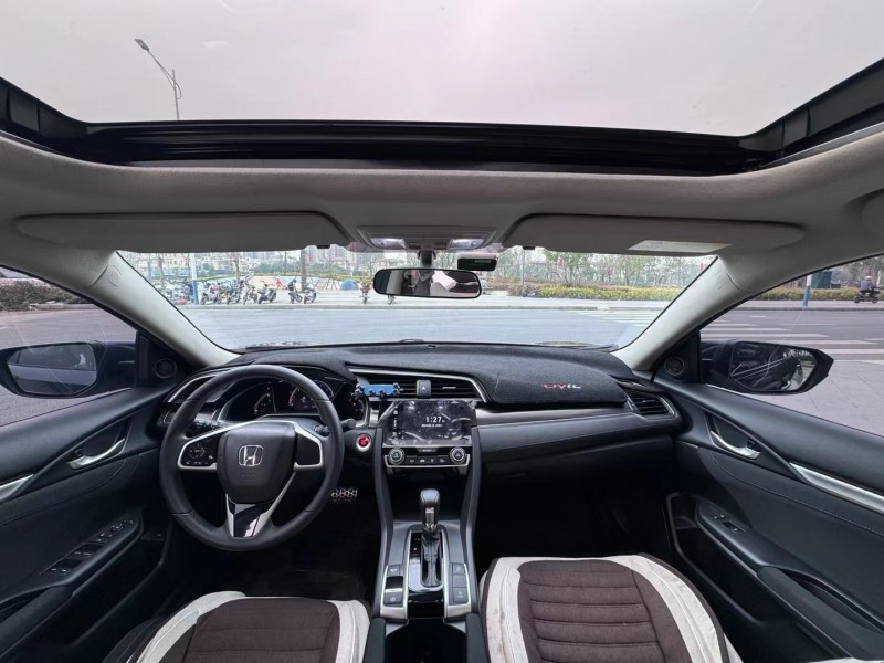 东莞22年本田思域6