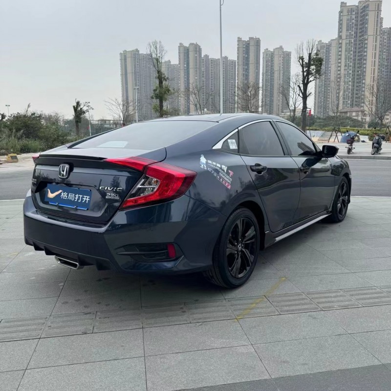 东莞22年本田思域8