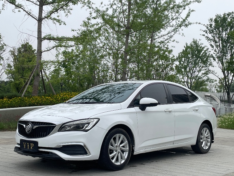 成都19年别克威朗3