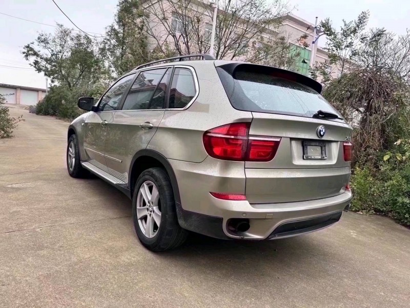 东营13年宝马X54