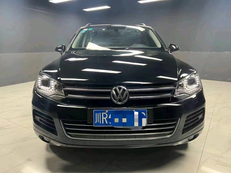 成都13年大众途锐1