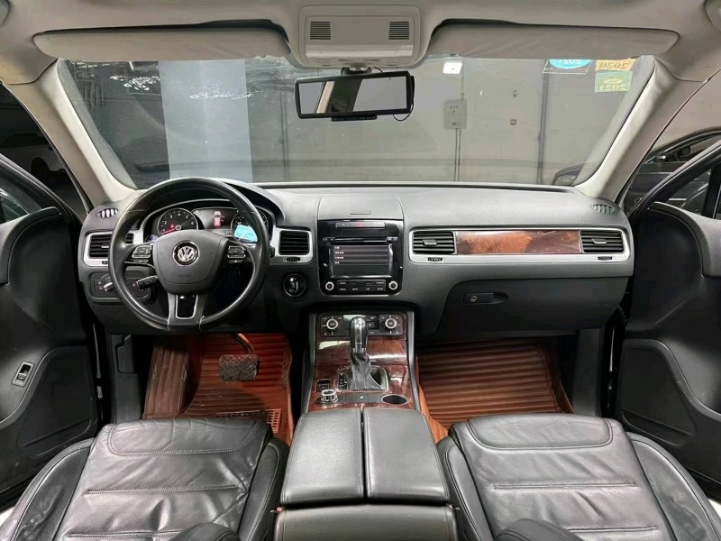 成都13年大众途锐7