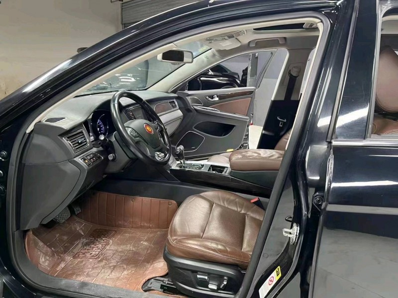 成都15年红旗H75