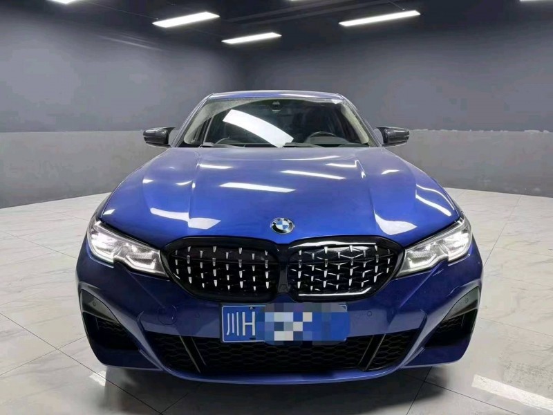 成都19年宝马3系1