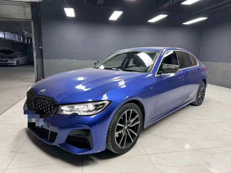 成都19年宝马3系2