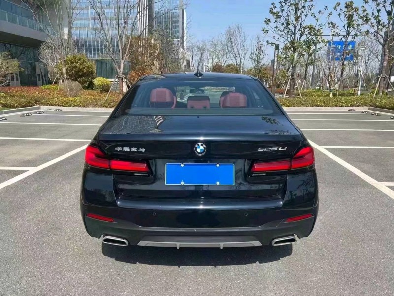 徐州23年宝马5系3