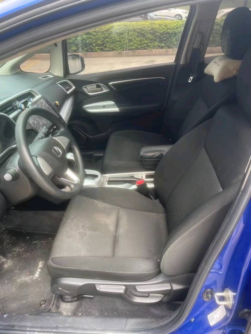 汕头19年本田飞度7