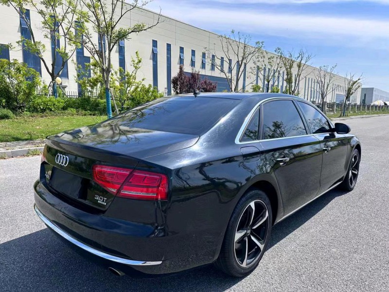盐城11年奥迪A8L8