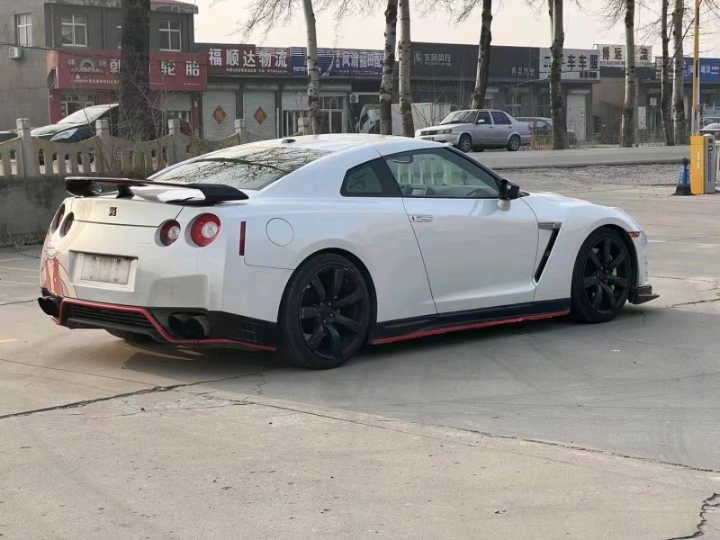 沧州13年日产GT-R5