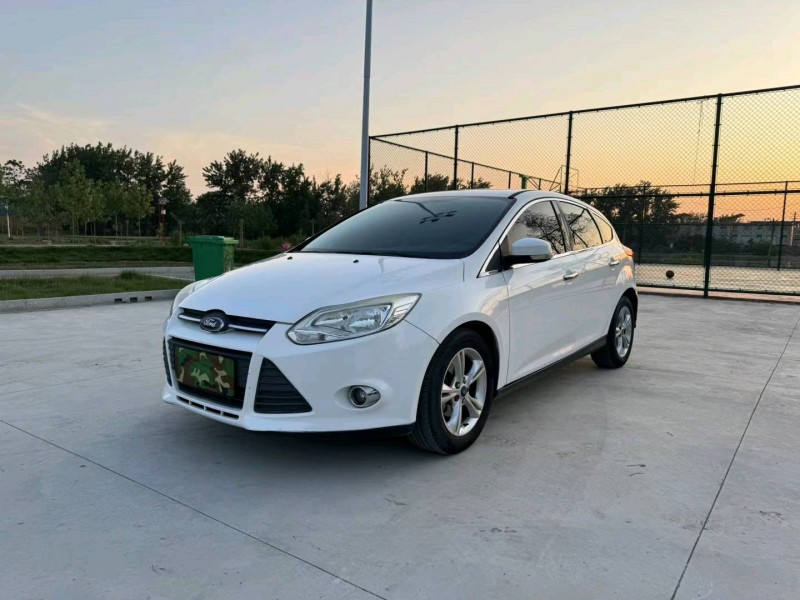 徐州15年福特福克斯3