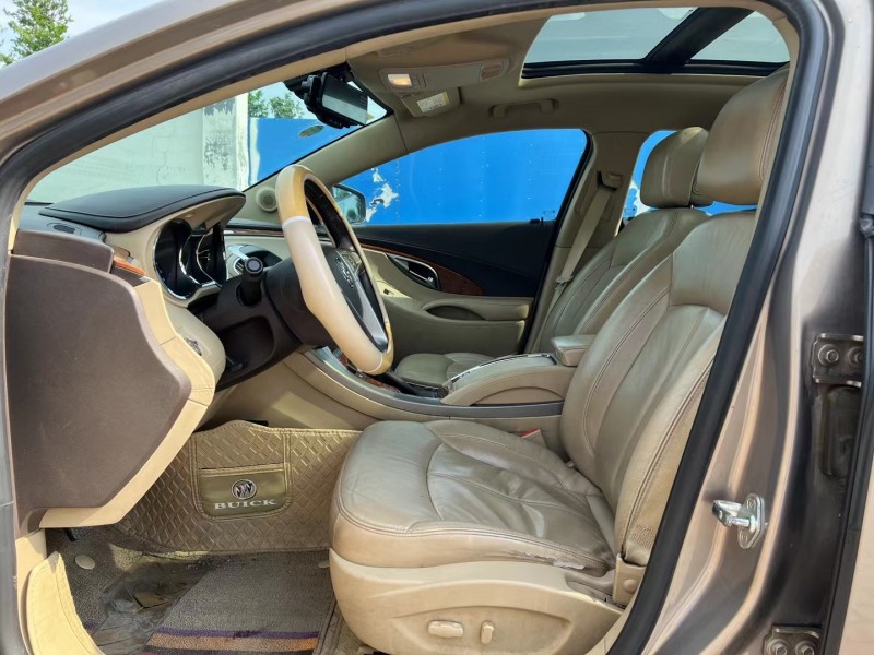 青岛13年别克君越7