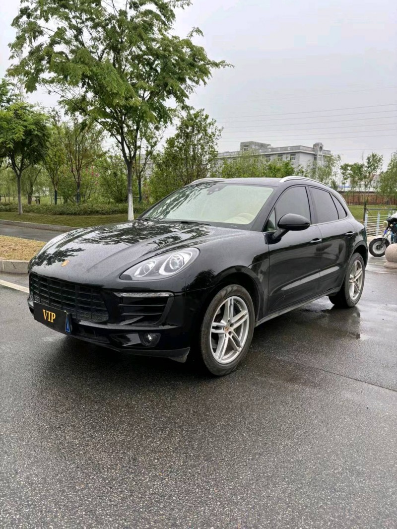 宿迁17年保时捷Macan2