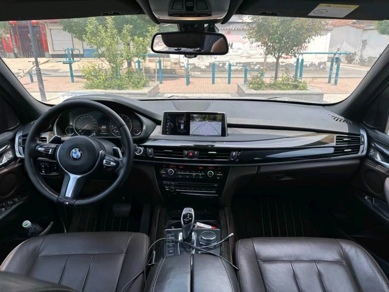 济南18年宝马X55