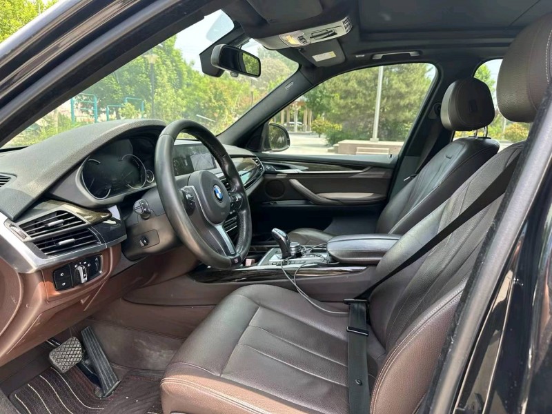 济南18年宝马X56