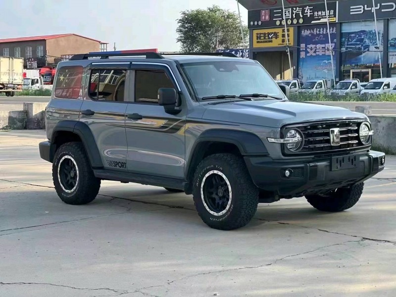 天津21年長城汽車坦克3002