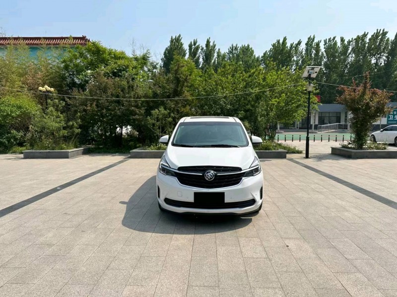 济南20年别克GL81