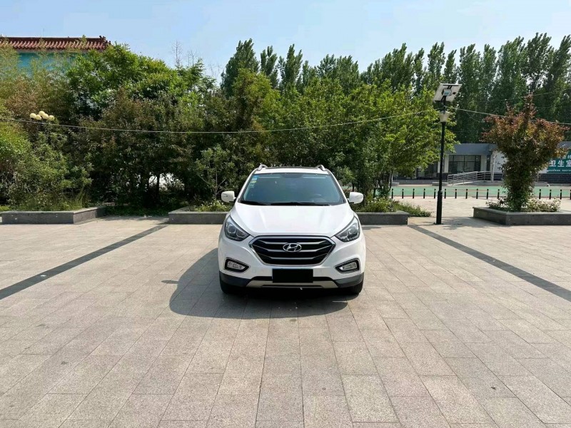 济南16年现代ix351