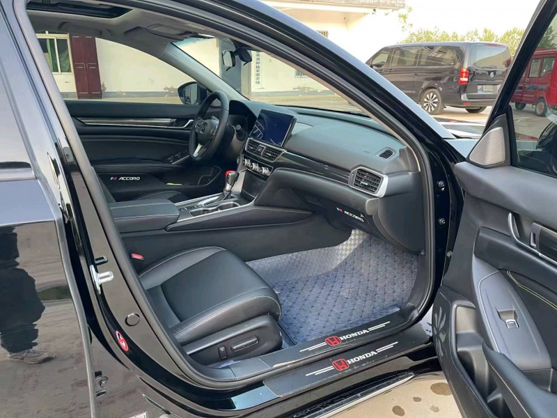 徐州23年本田雅阁4