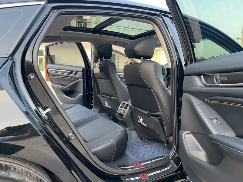 徐州23年本田雅阁7