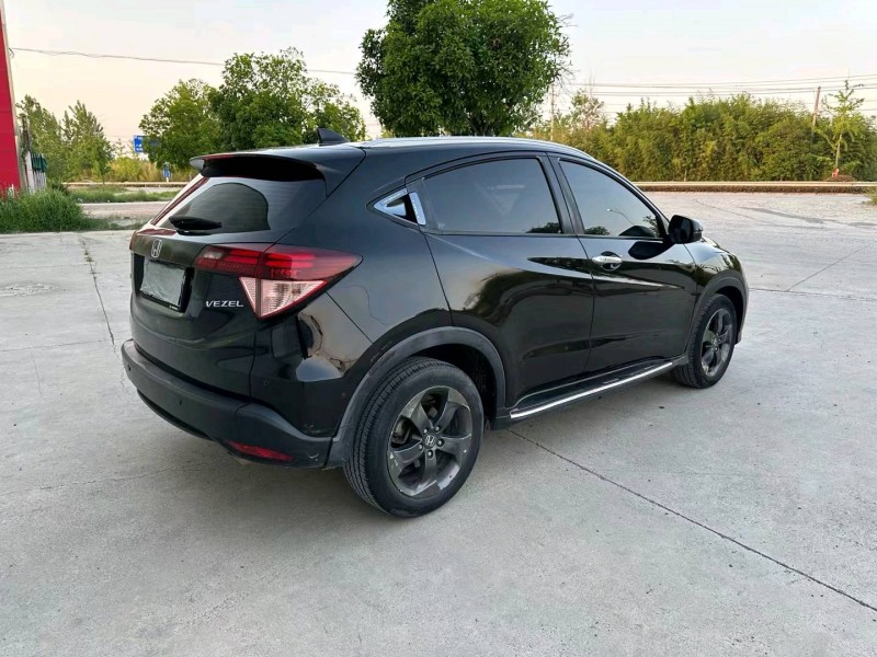 徐州15年本田缤智8