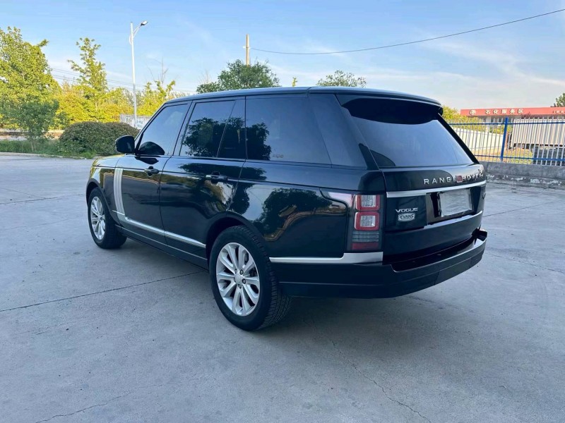 徐州14年路虎揽胜行政8