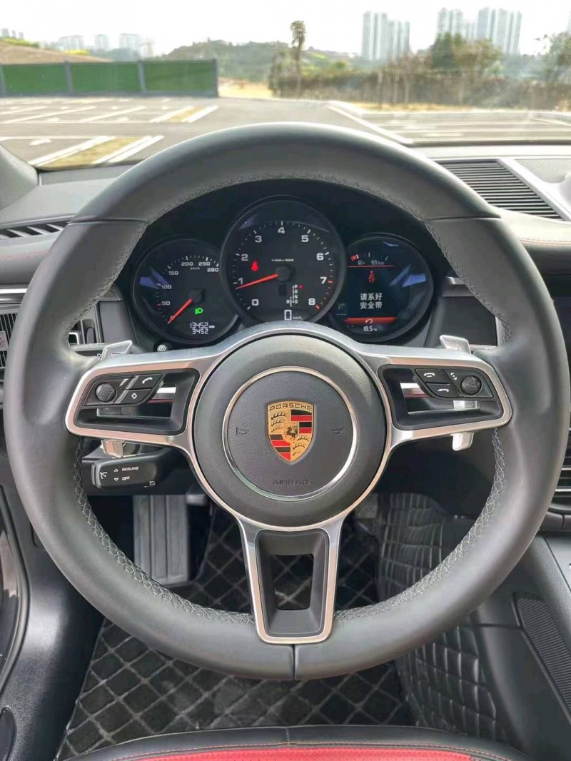 鄂州22年保時捷Macan8