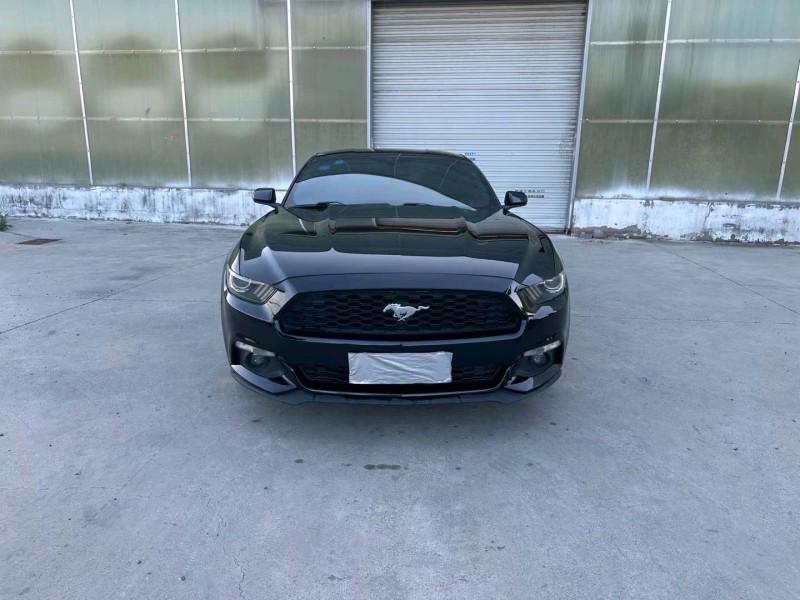 徐州15年福特野马1