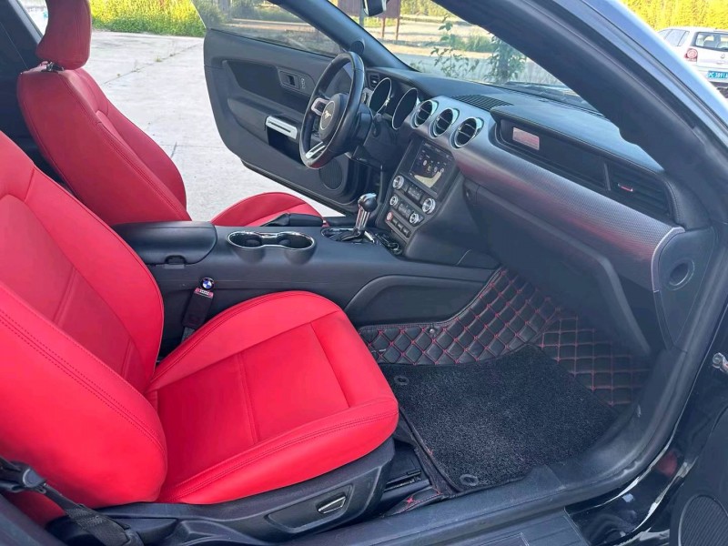 徐州15年福特野马5