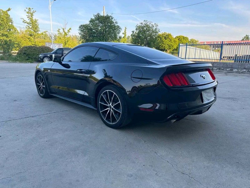 徐州15年福特野马8