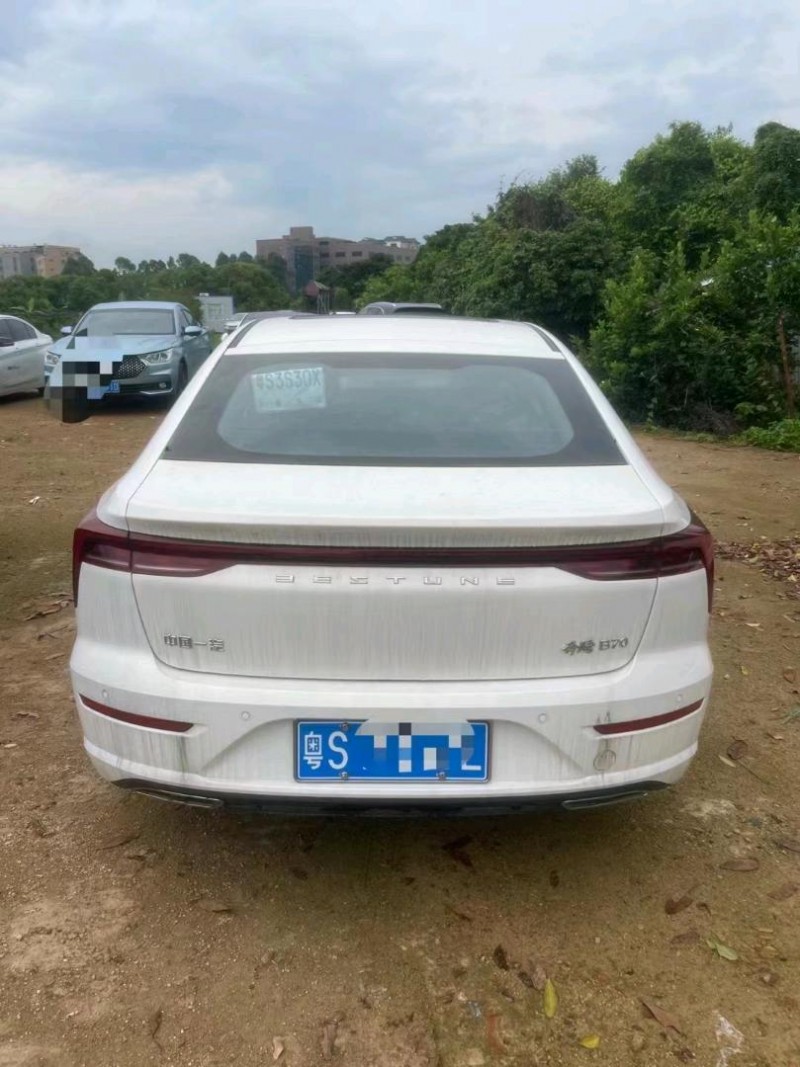 廣州24年奔騰B709