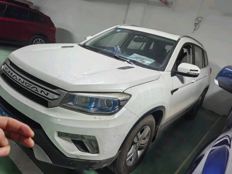 貴陽16年長安汽車CS752