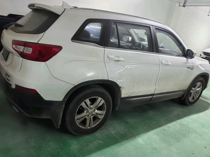 貴陽16年長安汽車CS756