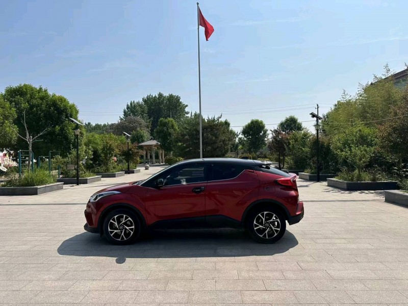 济南19年丰田奕泽7