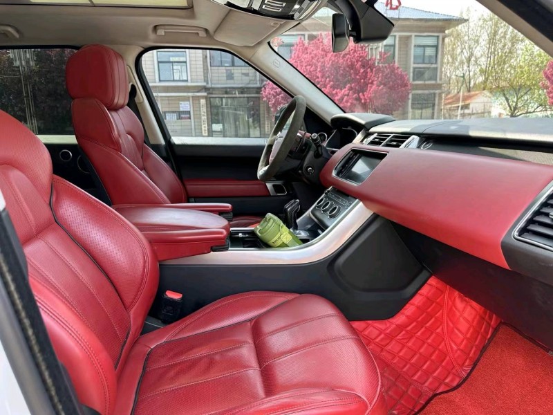 济南17年路虎揽胜运动4