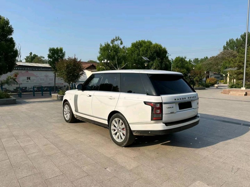 济南15年路虎揽胜行政8