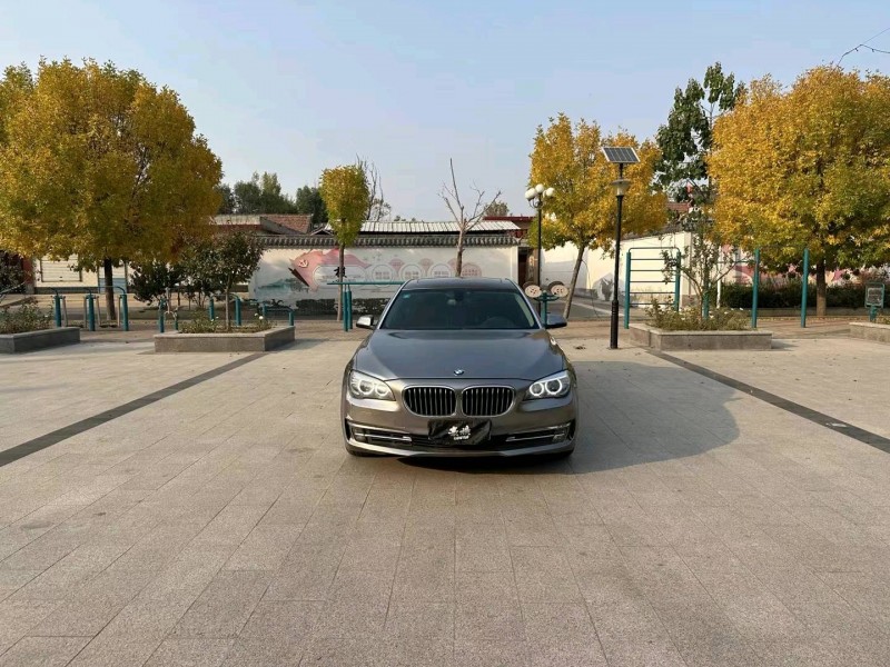 济南14年宝马7系1