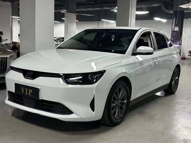 曲靖22年威馬汽車E52