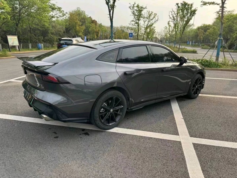 湖州23年長安汽車UNI-V5