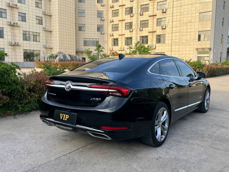 徐州22年别克君越7