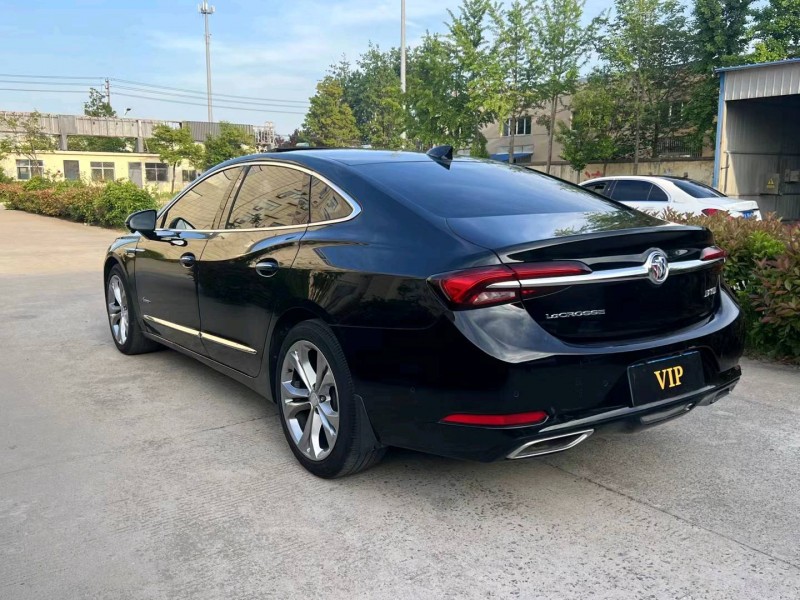 徐州22年别克君越8