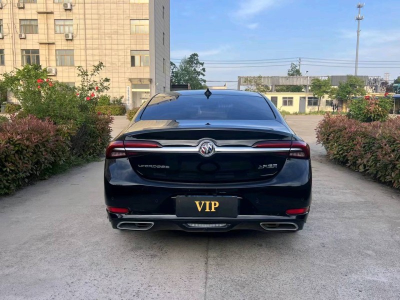 徐州22年别克君越9