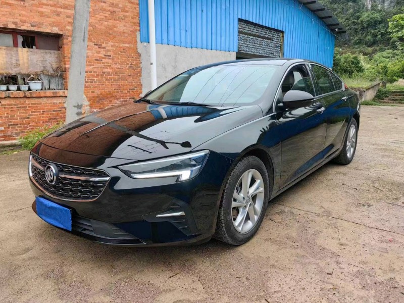 徐州22年别克君威3